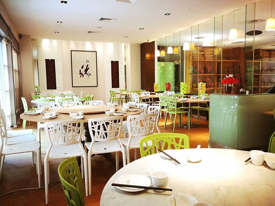 interior of Lingzhi Vegetarian Restaurant
